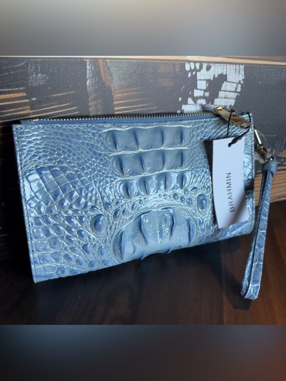 FIRM >>> NEW BRAHMIN HEAVENLY BLUE DAISY NWT